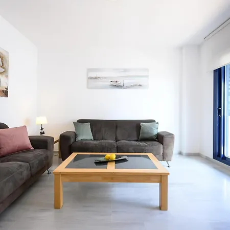 Estepona Port Bullring And Beach 2 Parkings *