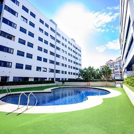 Estepona Port Bullring And Beach 2 Parkings Apartamento *