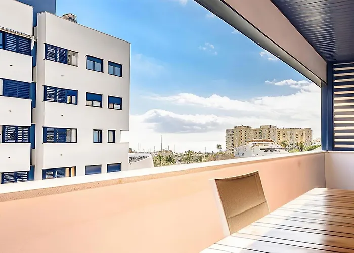 Port Bullring And 2 Parkings Apartament Estepona