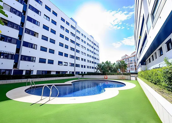 Port Bullring And 2 Parkings * Estepona