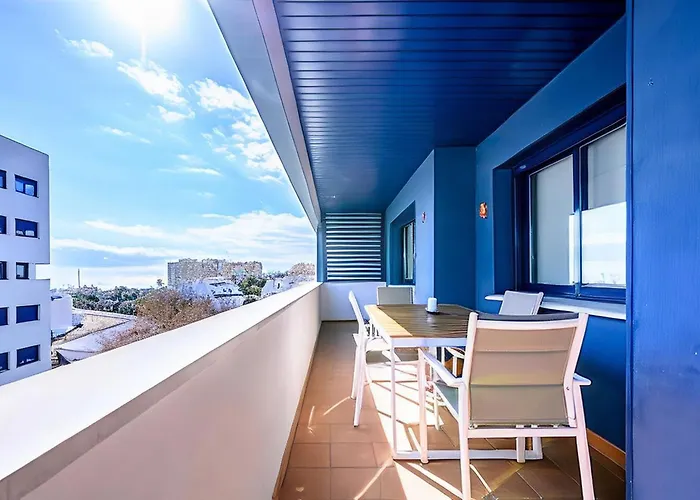 Port Bullring And 2 Parkings Apartamento Estepona