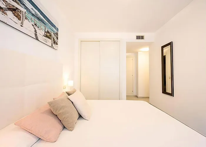 Port Bullring And 2 Parkings Apartamento